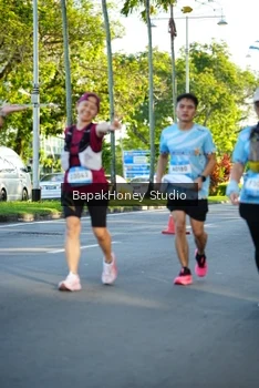 Runner Photo 1566007