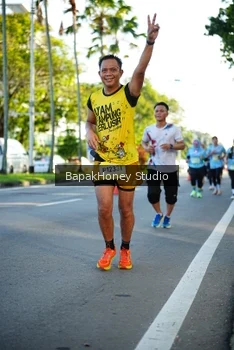 Runner Photo 1566049