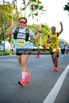 Runner Photo 1566057