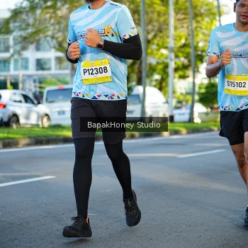 Runner Photo 1566058
