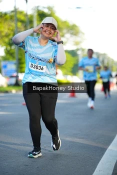 Runner Photo 1566401