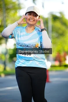 Runner Photo 1566402