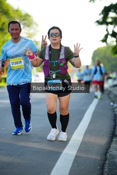 Runner Photo 1566507