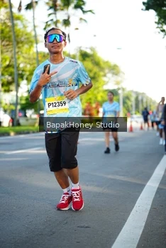 Runner Photo 1566544