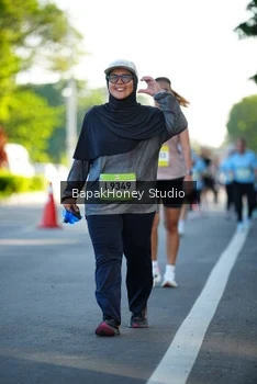 Runner Photo 1566554