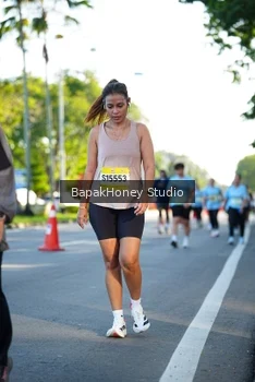 Runner Photo 1566567