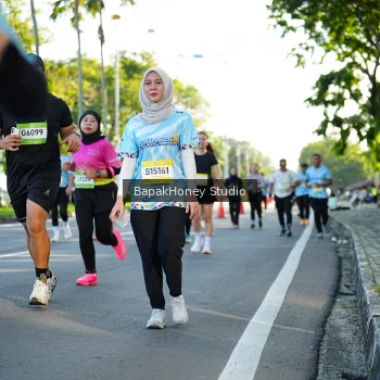Runner Photo 1566609