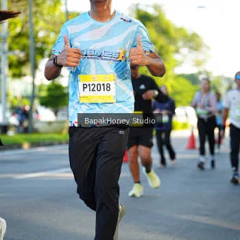 Runner Photo 1566631