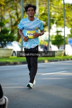 Runner Photo 1566664