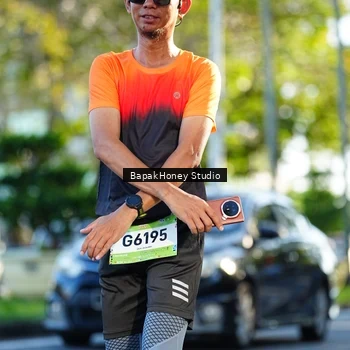 Runner Photo 1566753