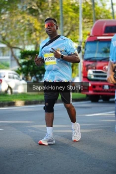Runner Photo 1566857