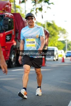 Runner Photo 1566863