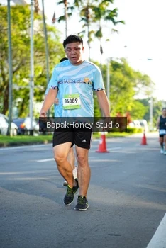 Runner Photo 1566871