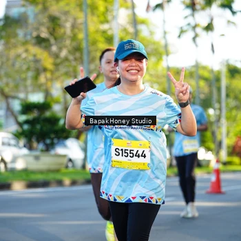 Runner Photo 1566907