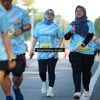 Runner Photo 1567002