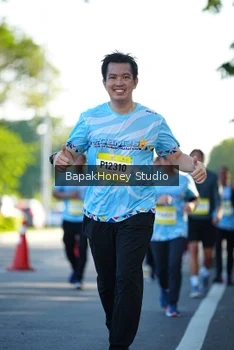 Runner Photo 1567053