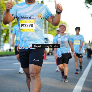 Runner Photo 1567124