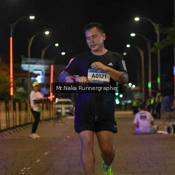 Runner Photo 1567250