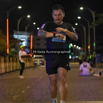 Runner Photo 1567253