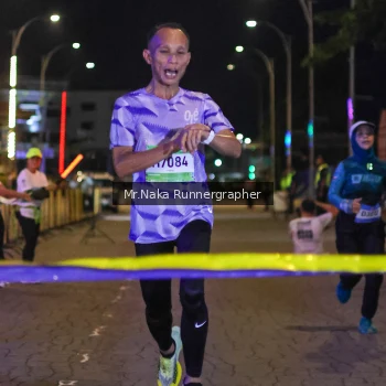 Runner Photo 1567290
