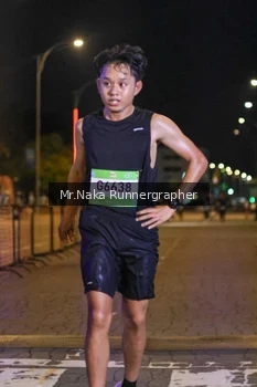 Runner Photo 1567328
