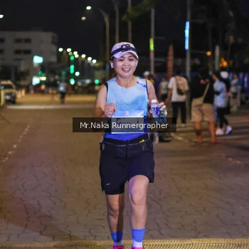 Runner Photo 1567365