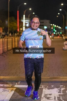Runner Photo 1567376