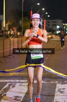 Runner Photo 1567400