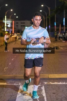 Runner Photo 1567404