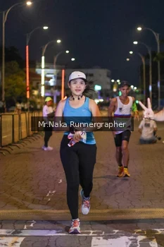Runner Photo 1567434