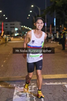Runner Photo 1567441
