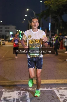 Runner Photo 1567456