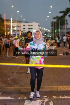 Runner Photo 1567696