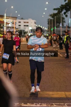 Runner Photo 1567705