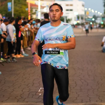 Runner Photo 1567821