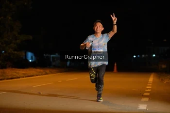 Runner Photo 1567913