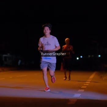 Runner Photo 1567957