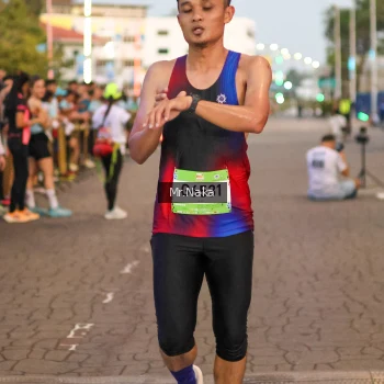 Runner Photo 1567968