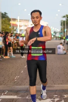 Runner Photo 1567971