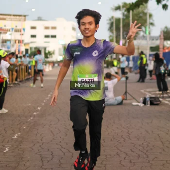 Runner Photo 1567978