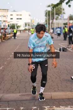 Runner Photo 1568050