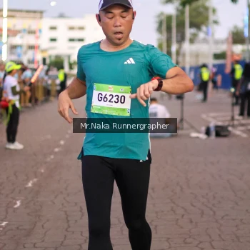 Runner Photo 1568076