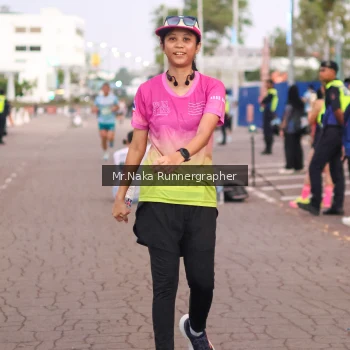 Runner Photo 1568104