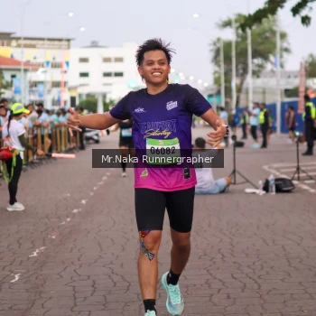 Runner Photo 1568118