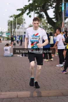 Runner Photo 1568131