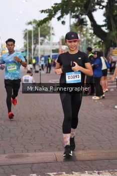 Runner Photo 1568142