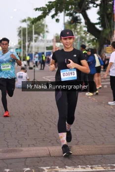 Runner Photo 1568144