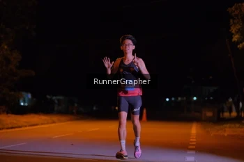 Runner Photo 1568172