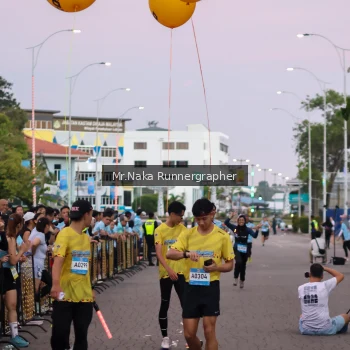 Runner Photo 1568220