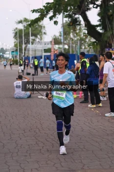 Runner Photo 1568222